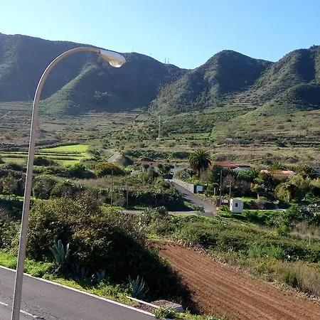 Nyaraló Aday *